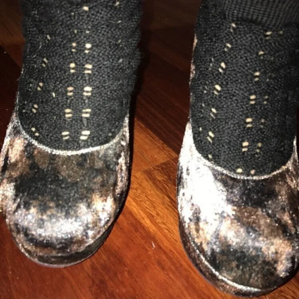DESIGUAL Sz 9 Sock Velvet Gray Velvet High Wedges